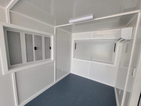 20ft Shipping Container Store - Image 8