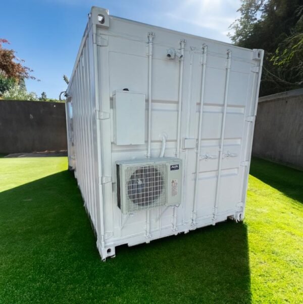 20ft Container Bar - Standard - Image 9