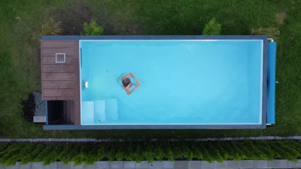 20ft 0r 40ft Shipping container Swimming pools Saunas and Garden rooms - Image 8